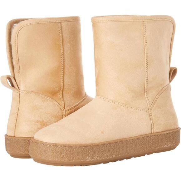 Women's Shearling Boot - Picture 6 of 8